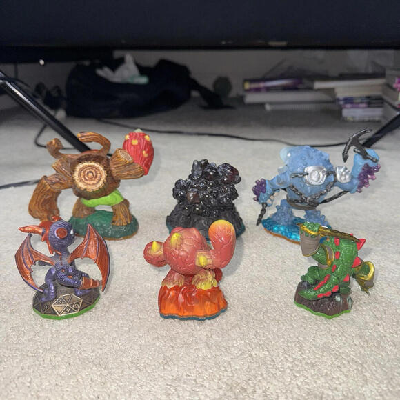 Skylanders Figure Lot of 6 Spyro, Eruptor, Thumpback & More Characters Trap Team - Picture 4 of 5